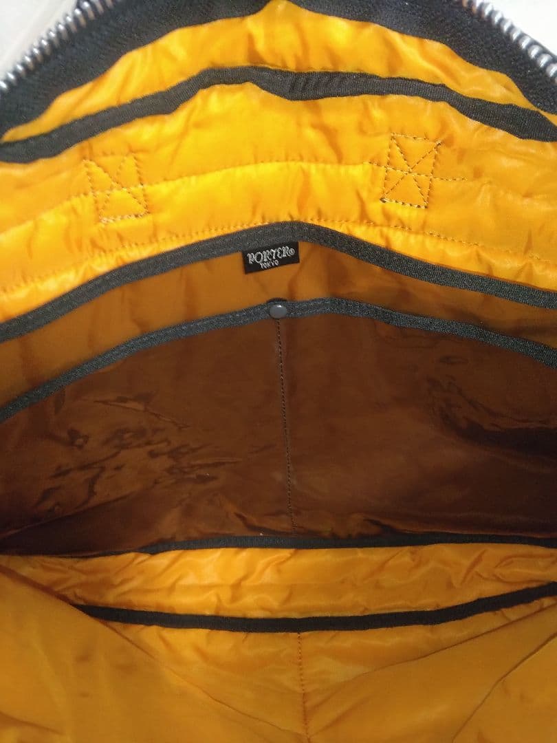 美品ポーター タンカー 2way ブリーフケース A4 通勤 ブラック 大容量