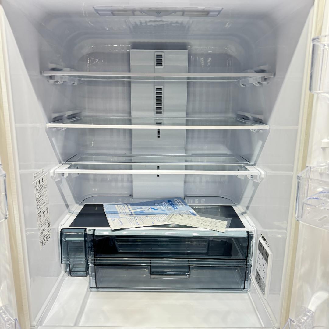 東京23区送料無料　極美品シャープ６ドア冷蔵庫457L 2023年製
