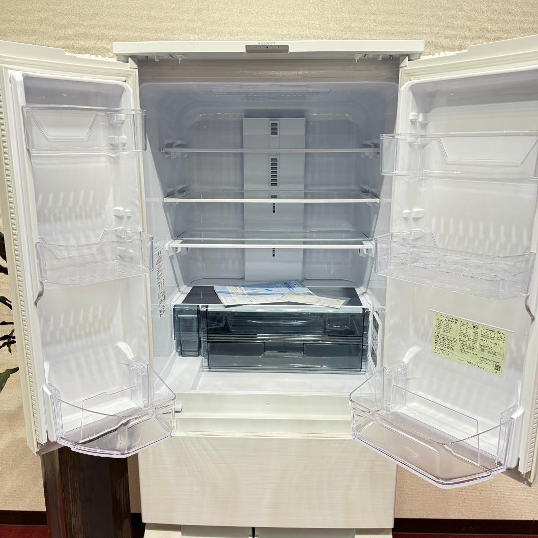 東京23区送料無料　極美品シャープ６ドア冷蔵庫457L 2023年製