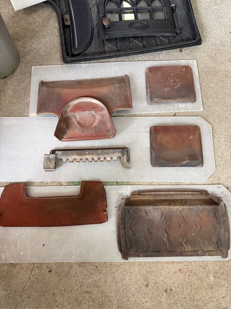 Ｋ 薪ストーブ　ヨツール　Ｆ３　煙突6本二重煙突3本　付属品他　JOTUL