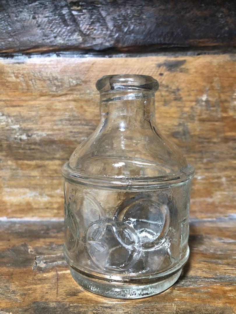 ガラス瓶　レトロ