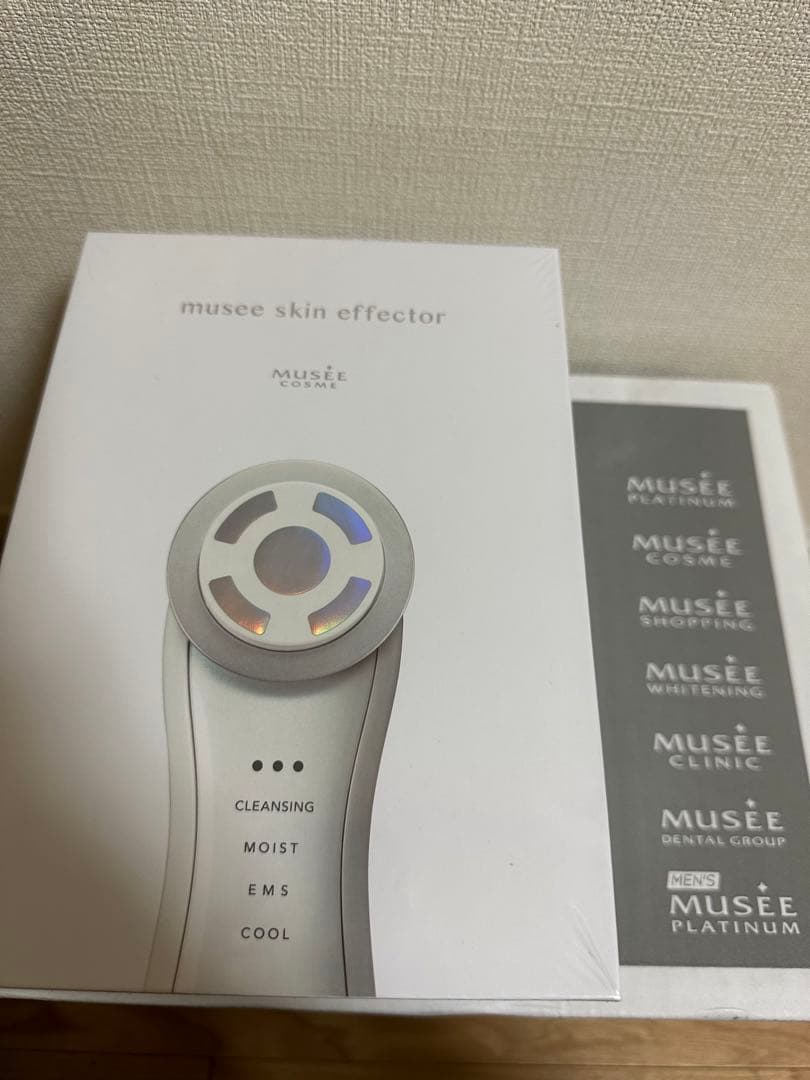 未開封☆プレゼント用✩ミュゼスキンエフェクター☆3引きの通販はau