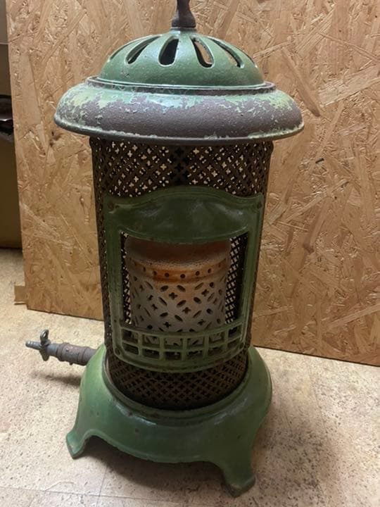 昔のガスストーブ