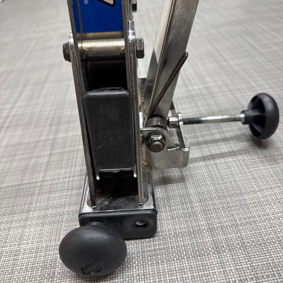 Park Tool TS-2.2振れ取り台