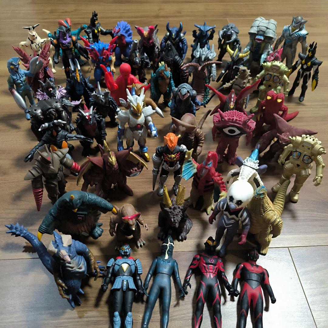 ウルトラマン ソフビ怪獣まとめ売り DXギンガスパーク