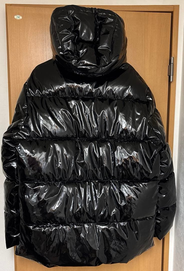 エナメルジャケット THE KOOPLES 光沢ブラック