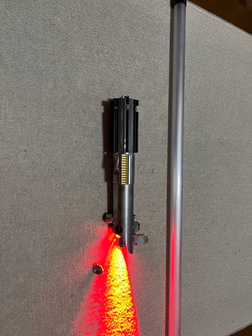 カスタムライトセーバー ヴェイダーズボルト社製 グラフレックス