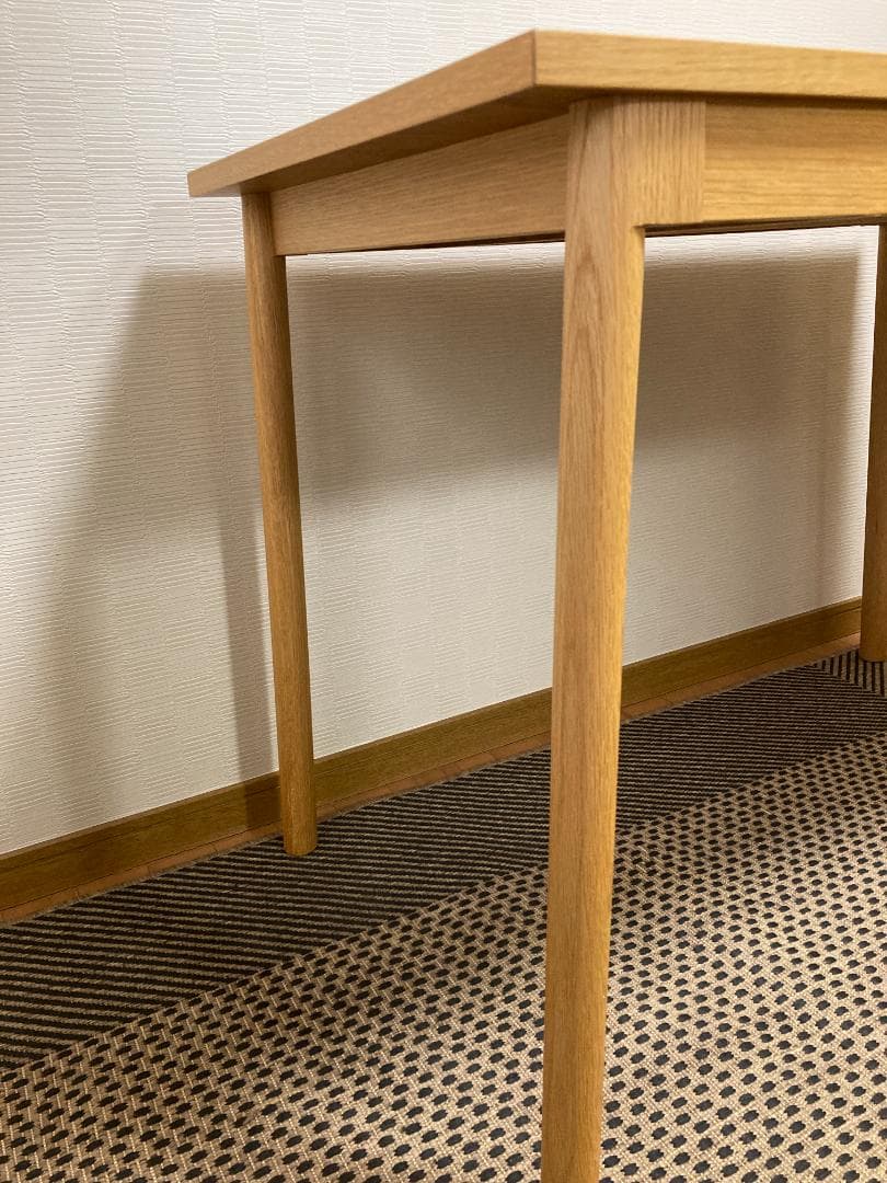 IDEE STILT TABLE 1000 White イデースティルトテーブル