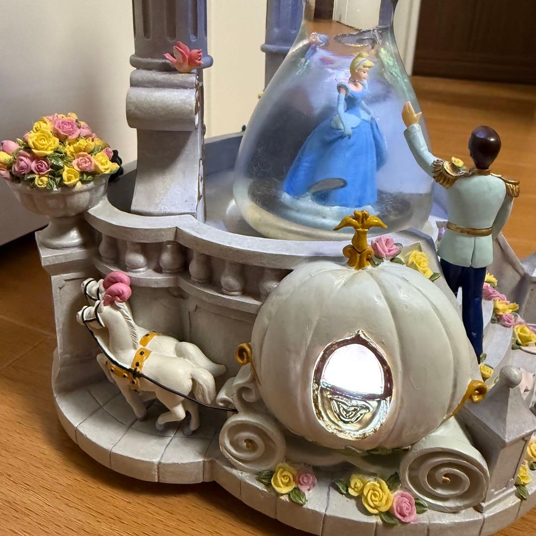 ディズニー シンデレラ スノーグローブ