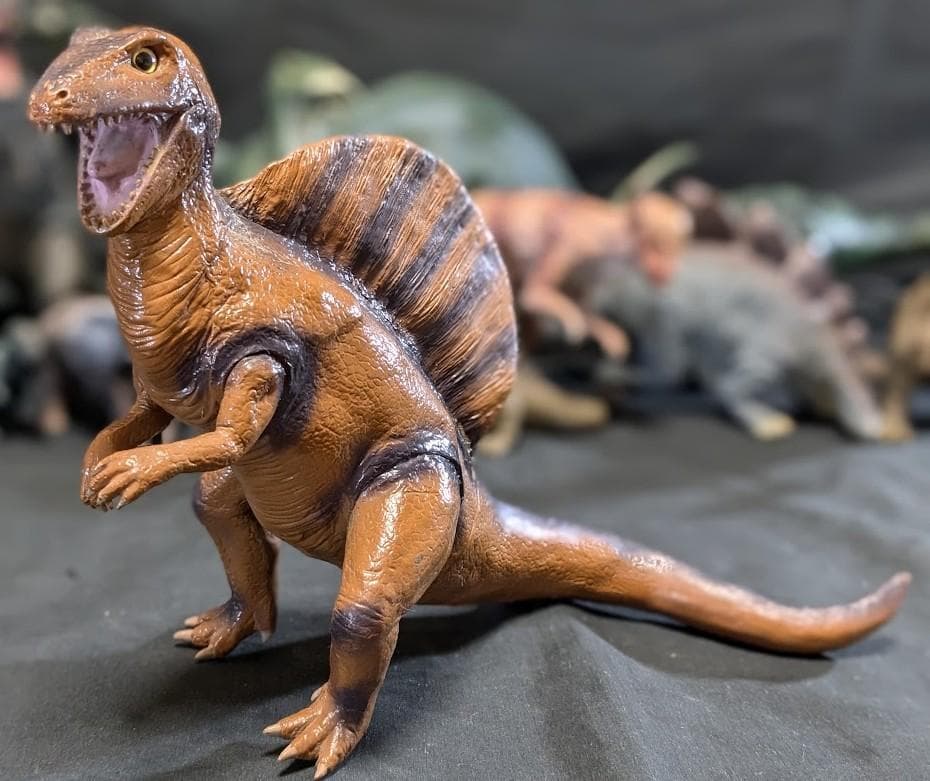 昭和レトロ恐竜（ツクダホビー）ソフビフィギュア9体セット＋2