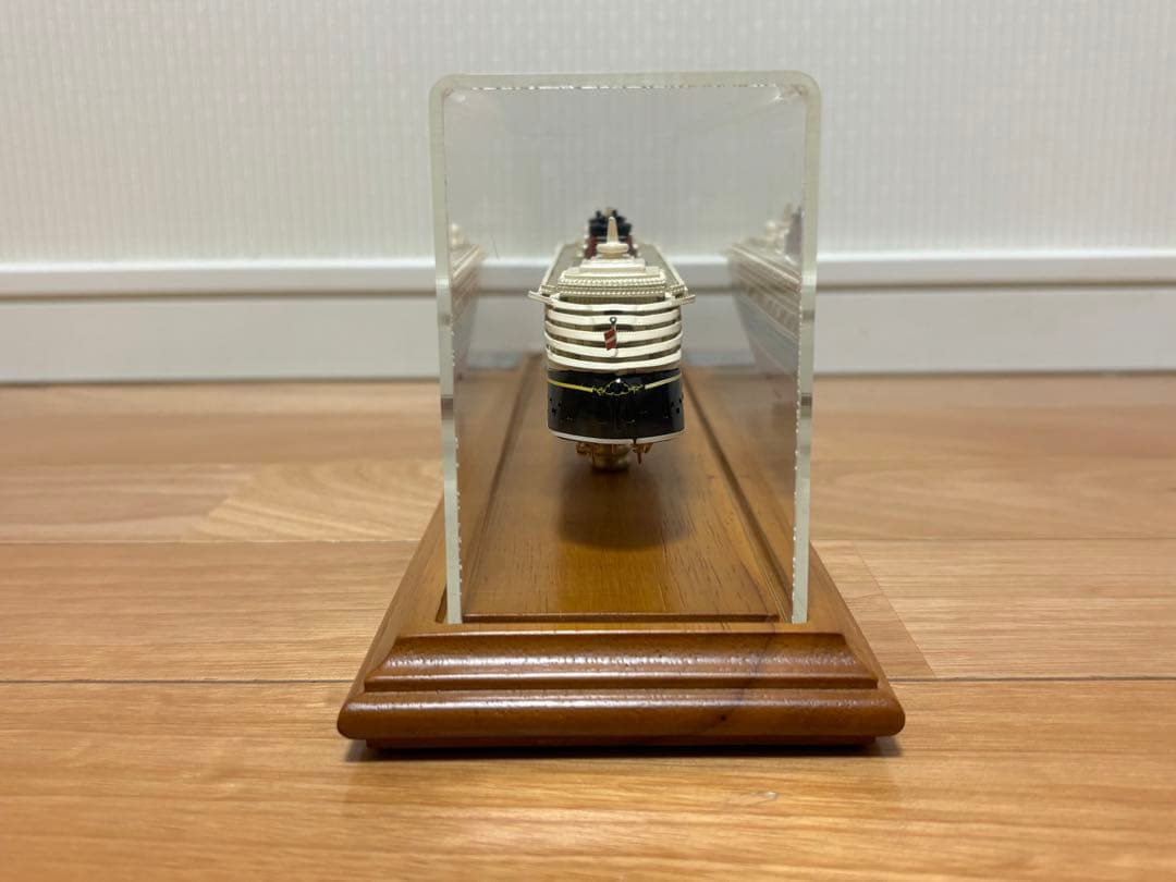 1/1000 ディズニー クルーズライン マジック号 クルーズ客船 模型 完成品