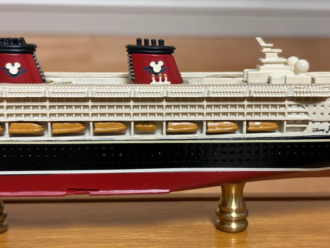 1/1000 ディズニー クルーズライン マジック号 クルーズ客船 模型 完成品