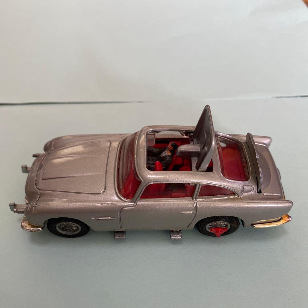 Corgi Toys 007 ジェームズボンド ミニカー アストンマーティン
