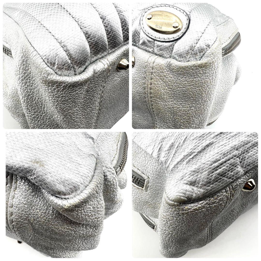 Chloe　ベイ　ハンドバック　肩掛け　シルバー　メタル　Y2K　シボ革