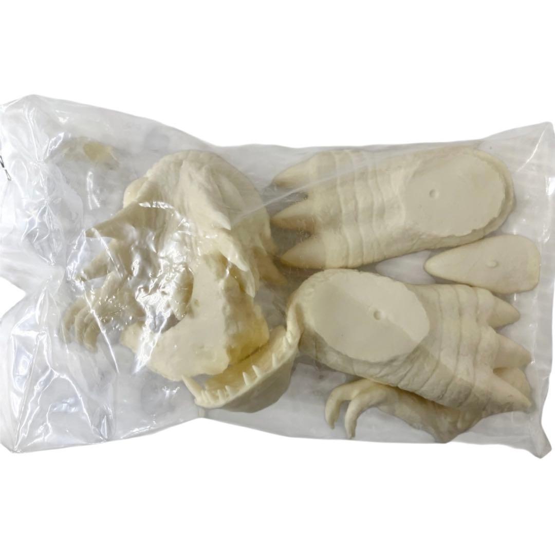 ARAID アレイド ウルトラマン シリーズ 第一弾 宇宙怪獣 ベムラー