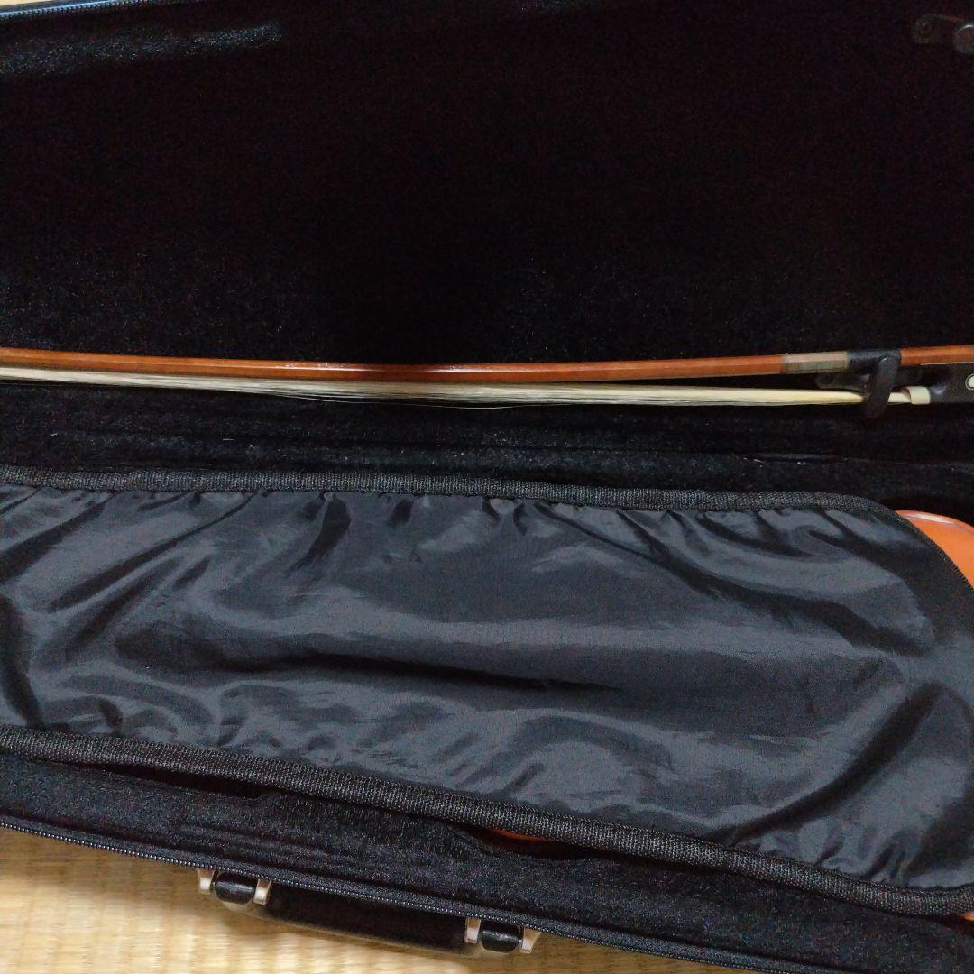 バイオリン本体　1/2サイズとバイオリンケース 軽量ライトブルー、弓付、肩当て付