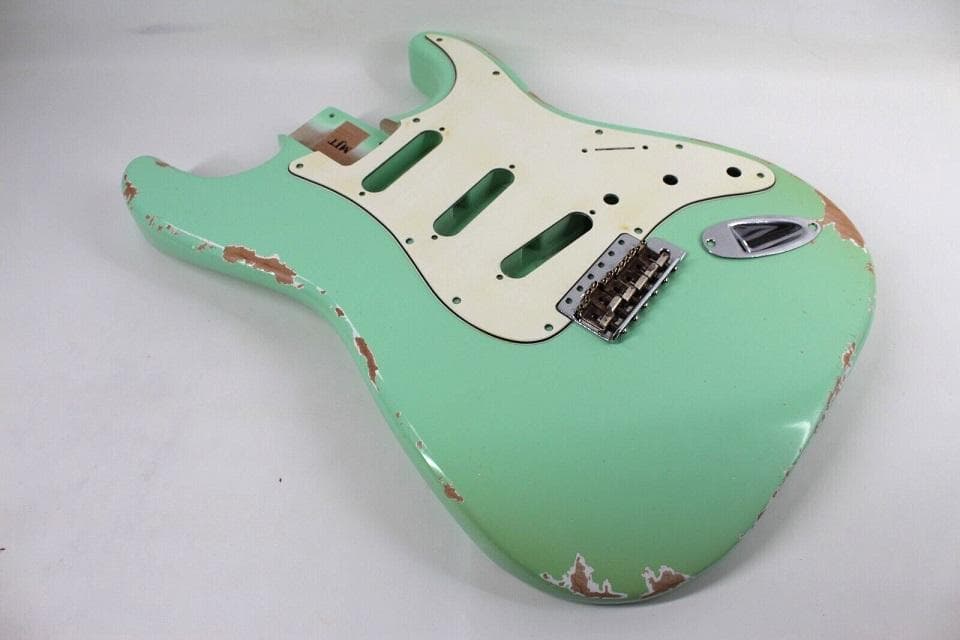 ストラト レリック サーフグリーン