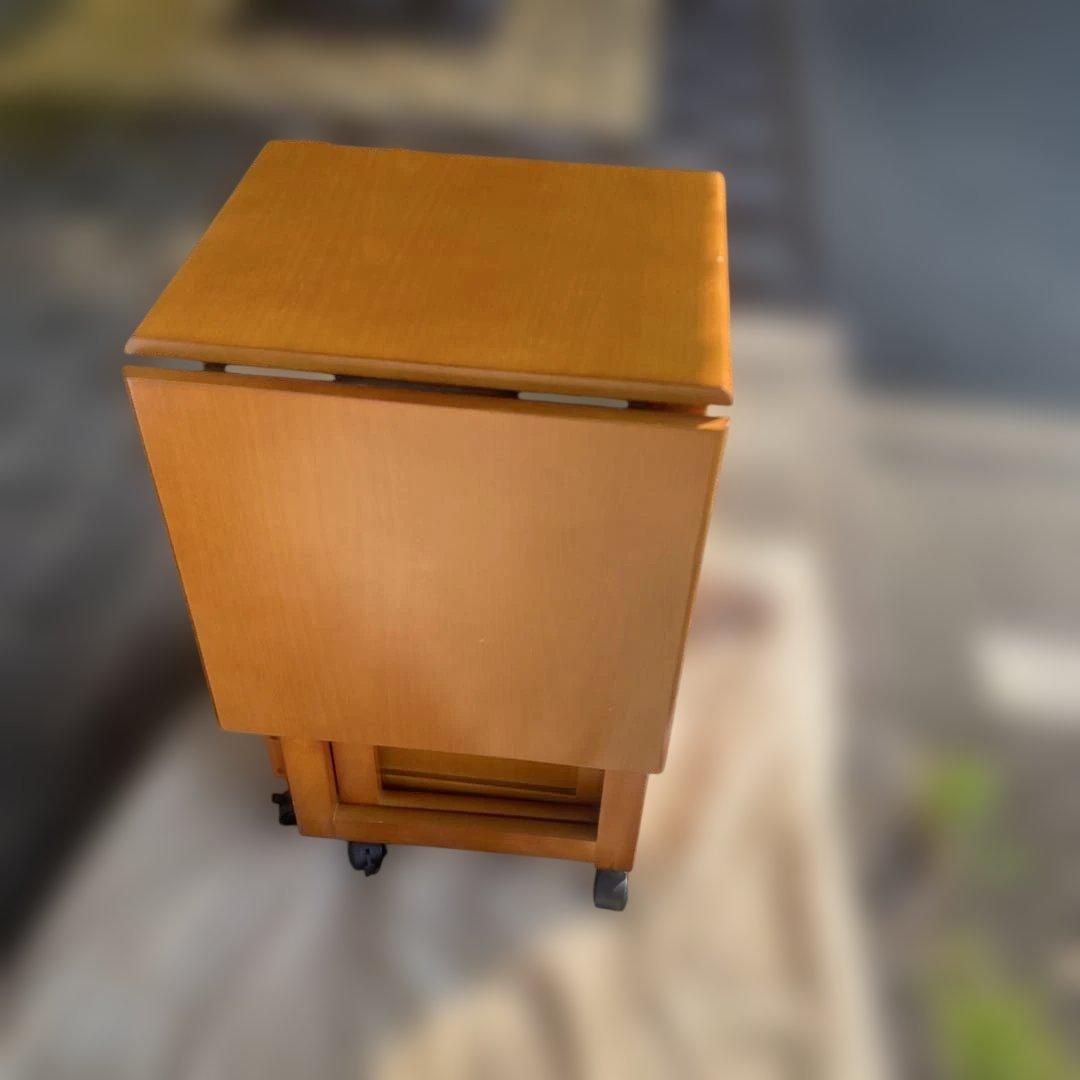 新たに傷入りました！CD 折りたたみデスク&チェア 収納付き キャスター