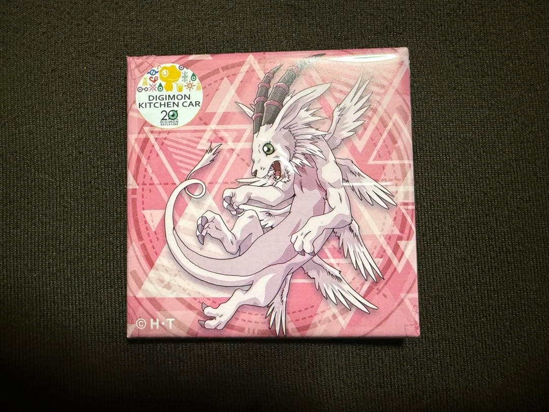 デジモン　キッチンカー　八神ヒカリ　テイルモン　進化スクエア缶バッジ6点セット