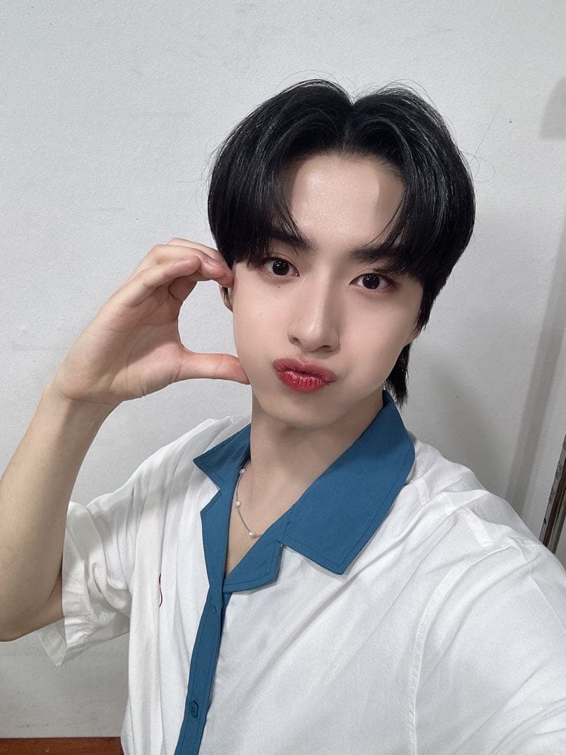 ONEUS 直筆サイン入り ポラロイド チェキ シオン CD・DVD・ブルーレイ