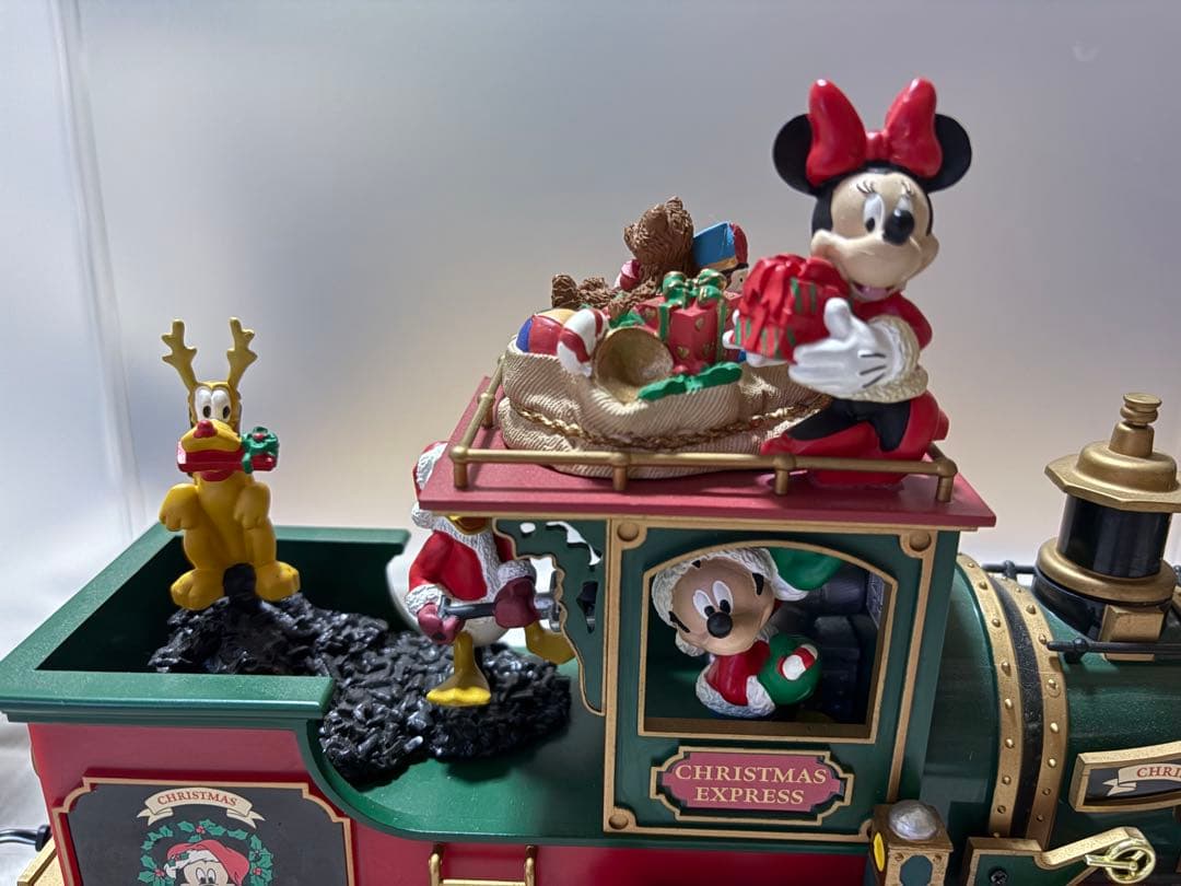 ミッキークリスマスキャノンボール フィギュア 機関車 汽車ライト