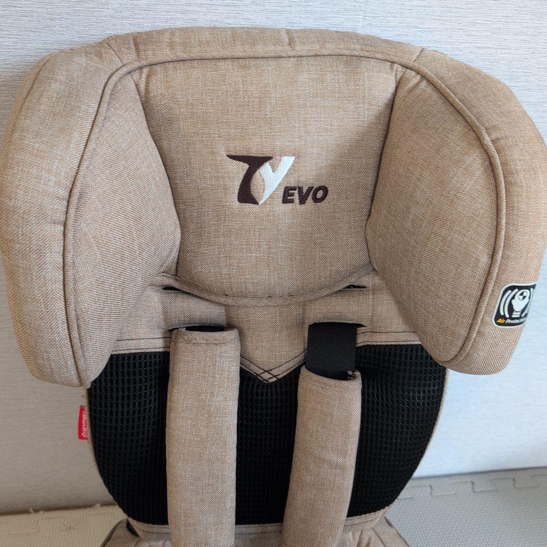 状態良好】日本育児 トラベルベスト EVO チャイルドシート 6ベージュ