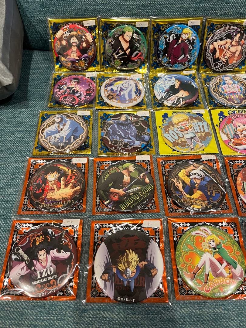 【全90点以上】　ワンピース　ONE PIECE 缶バッジ　輩 まとめ売り