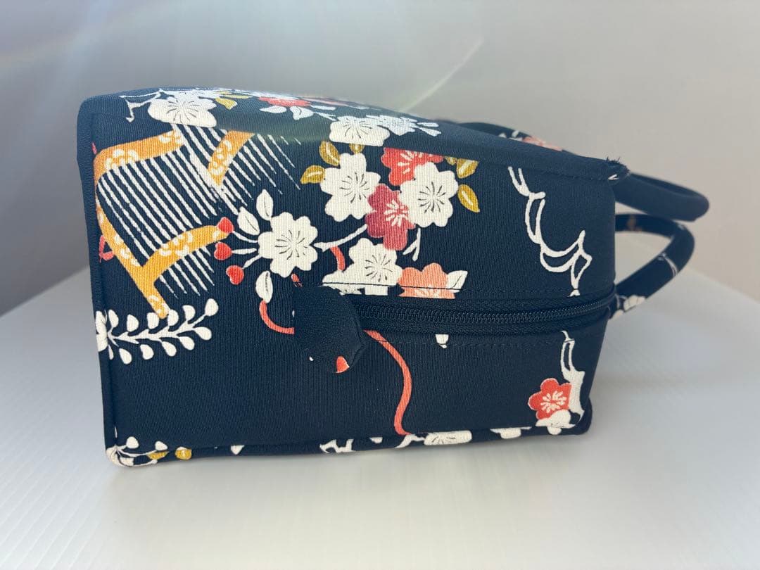 志ま亀　銀座　老舗　利休バッグ　お茶席