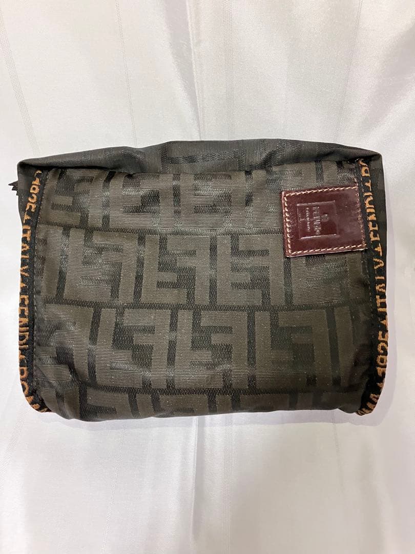 FENDI フェンディ人気 ズッカ柄 ハンドバッグ