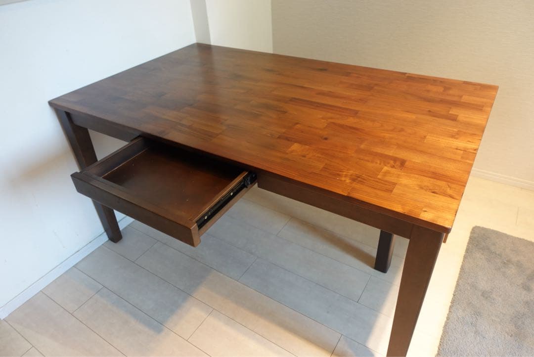 東京インテリア　天然木　引き出し付ダイニングテーブル