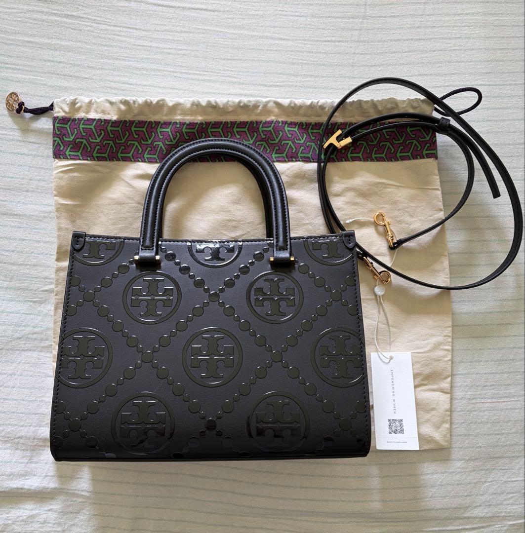 トリーバーチTモノグラム トップハンドル エンボストート 黒