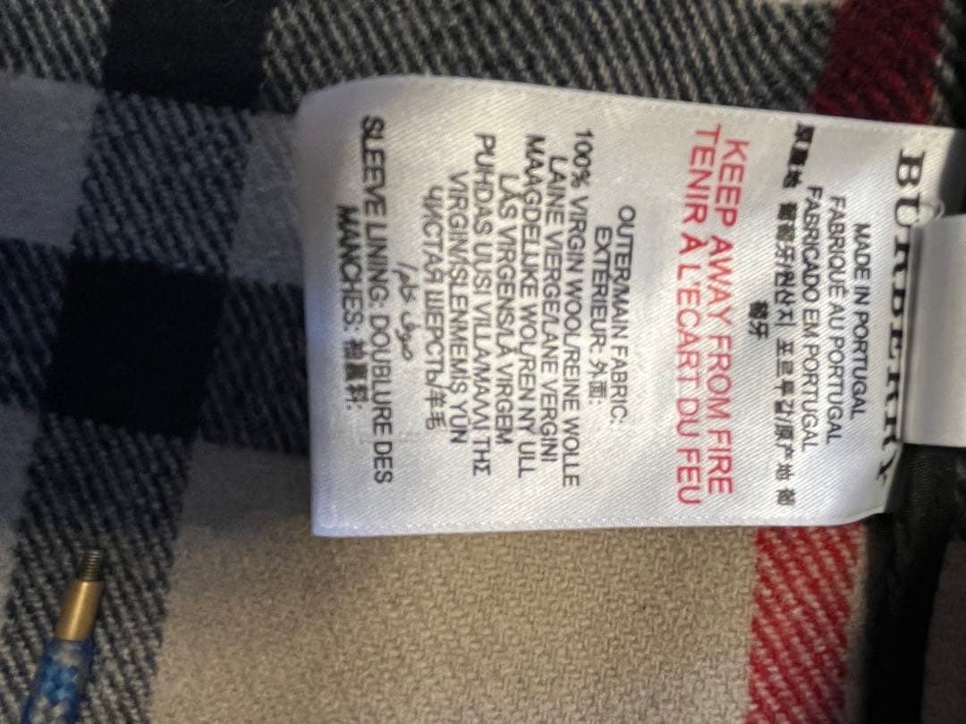 バーバリーロンドン エンベリッシュト メルトンウール スウィング