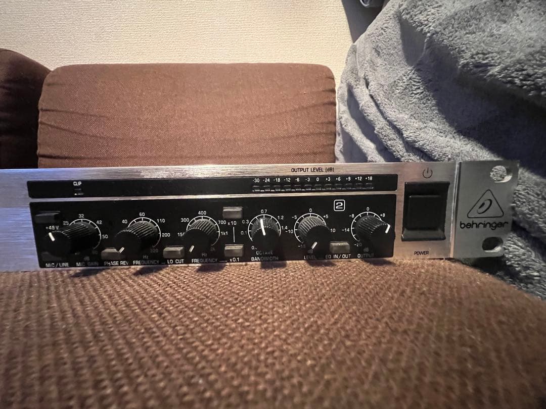 behringer ULTRAGAIN PRO MIC2200 マイクプリアンプ