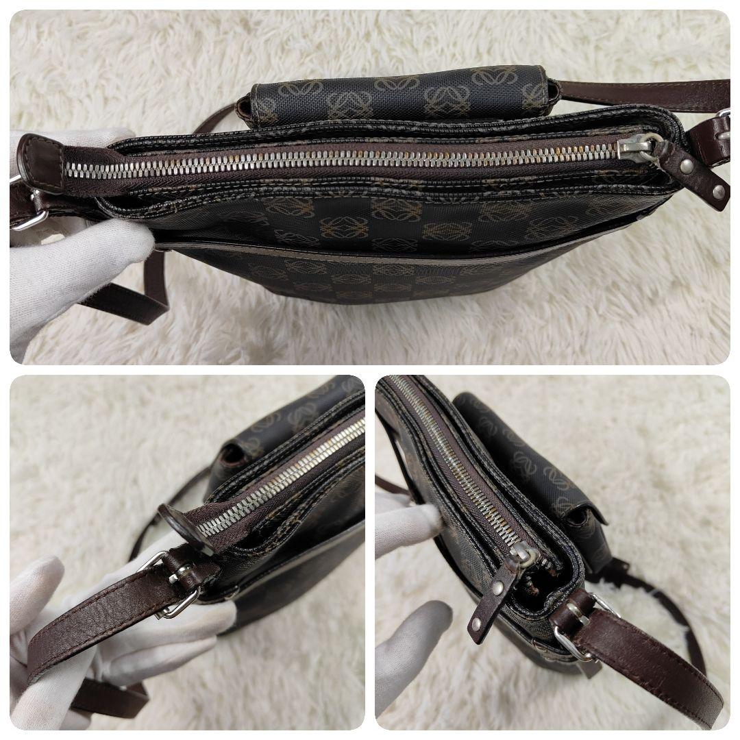 本日限定価格　ロエベ　ショルダーバッグ　アナグラム　リピート　PVC　ポーチ