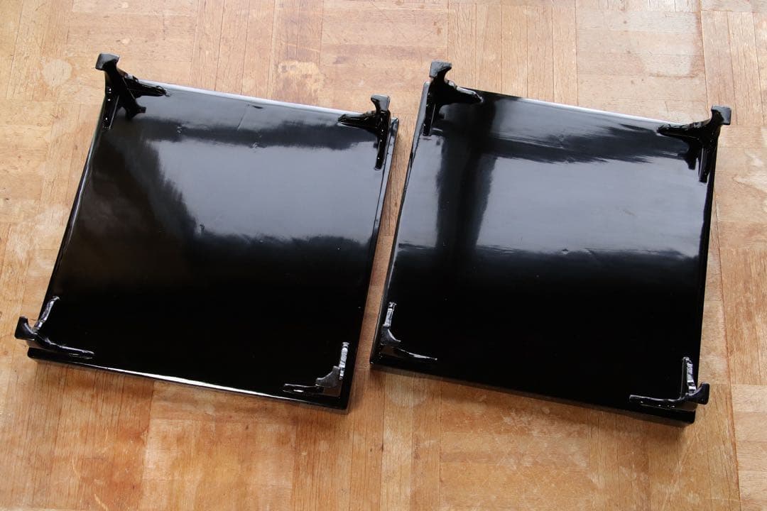 木製　黒塗　四方膳　二客　脚付　四君子　金蒔絵　茶懐石