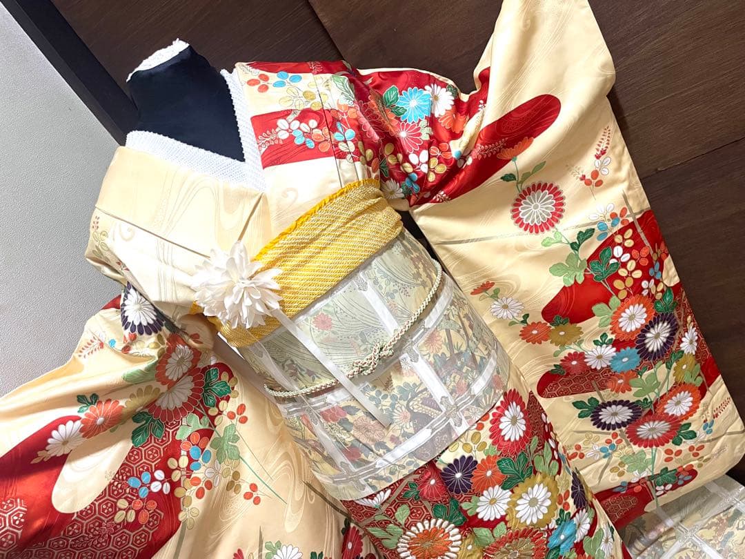 振袖 フルセット6点サイズM〜L 菊づくし銀駒刺繍 正絹 売り切り