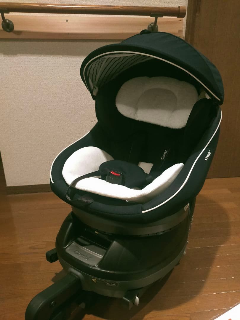 【未使用に近い】Combi クルムーブスマートJJ-600 ISOFIX 極美品
