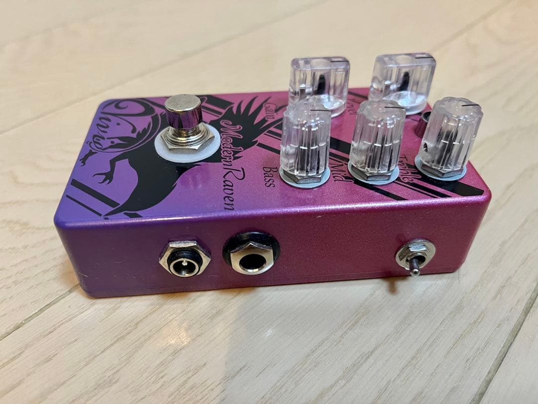 生産終了】Vivie Modern Raven ギターエフェクター