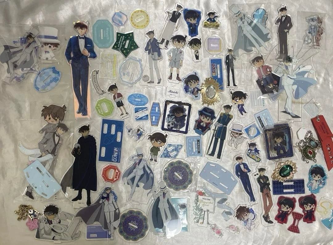 名探偵コナン 工藤新一 江戸川コナン 怪盗キッド アクリルスタンド