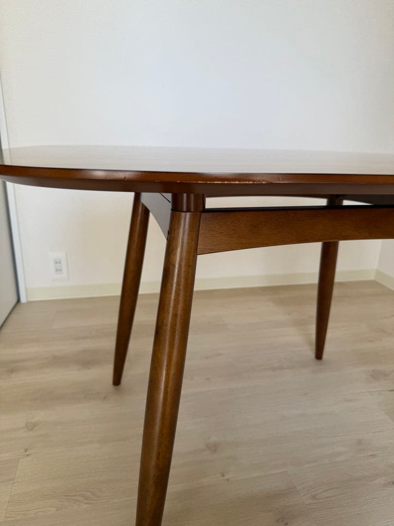 カリモク60 Dテーブル