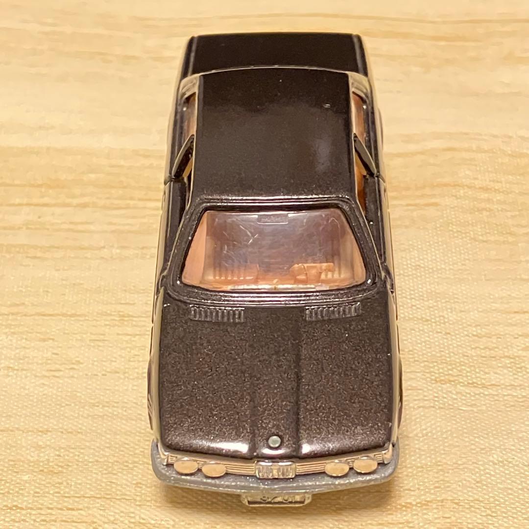 トミカ BMW 320i No.F45 1/62