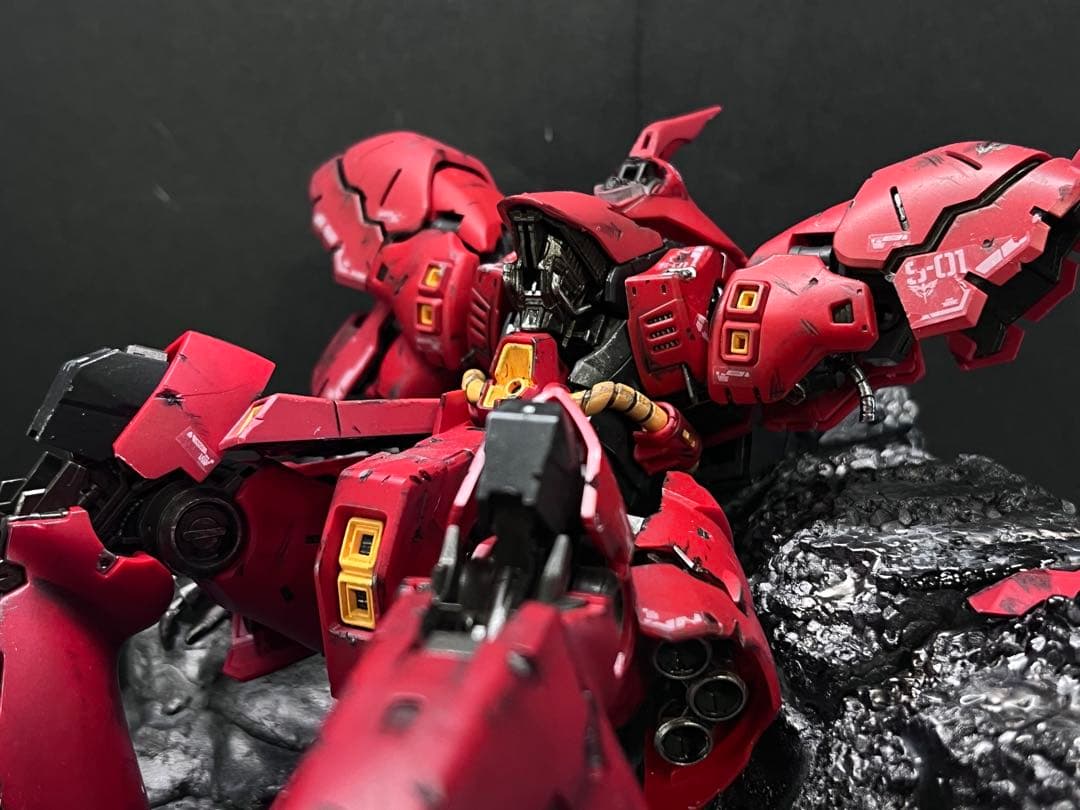 ガンプラ ジオラマ塗装済み完成品 RG サザビー ガンプラジオラマ ν