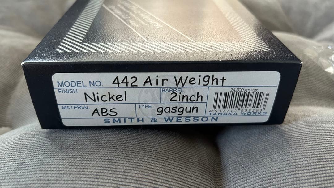【タナカ】S&W M442 AWニッケルフィニッシュ　HOGUEラバーグリップ