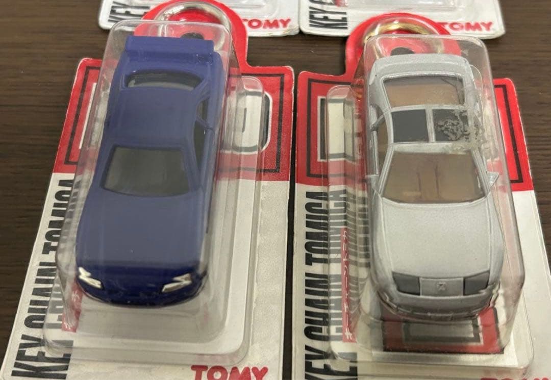 キーチェーントミカ 4種セット