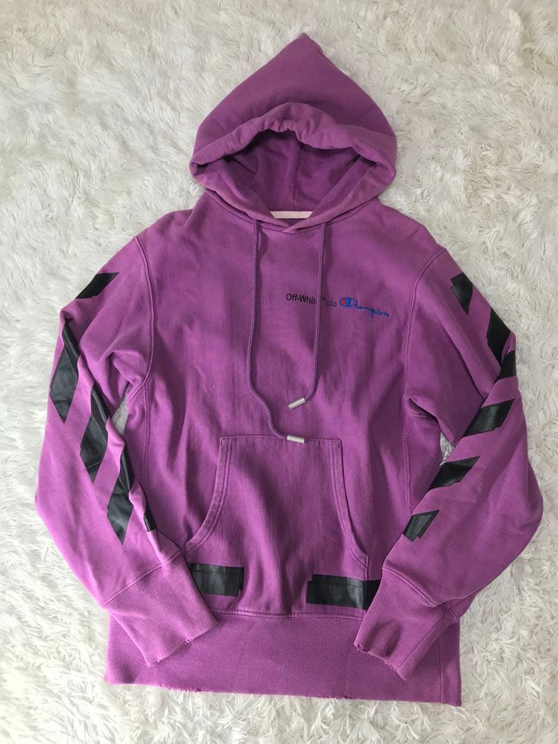 【値下げ対応可能‼️】 Off-White × champion パーカー XS