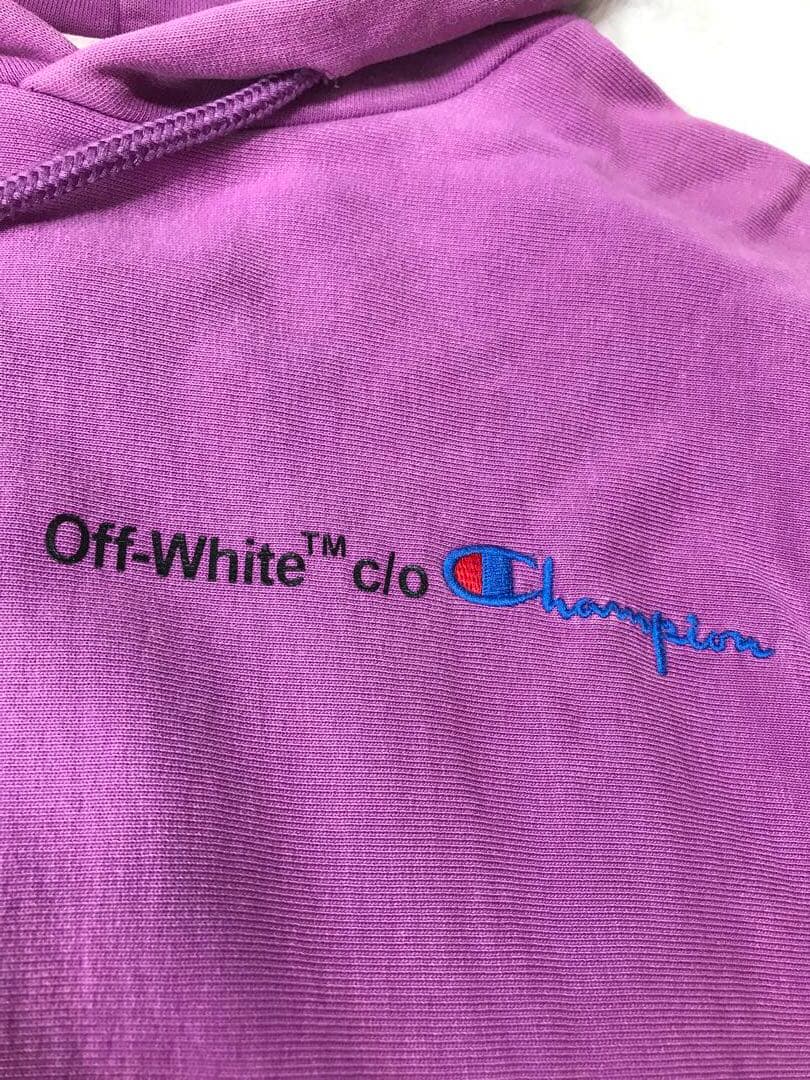 【値下げ対応可能‼️】 Off-White × champion パーカー XS