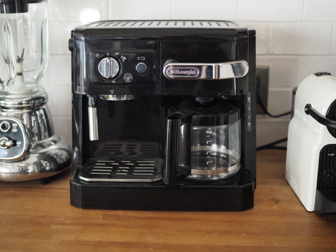 デロンギコンビ コーヒーメーカーブラック