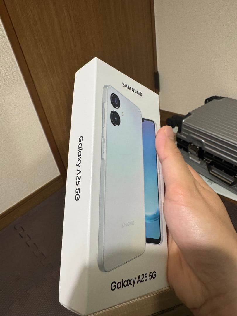 Samsung Galaxy A25 5G ホワイト
