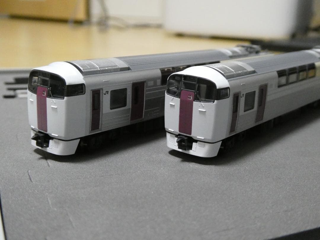 TOMIX Nゲージ 215系10両セット 98444 98445 トミックス TOMIX Nゲージ 98444、98445 JR 215系近郊電車(2次車)基本
