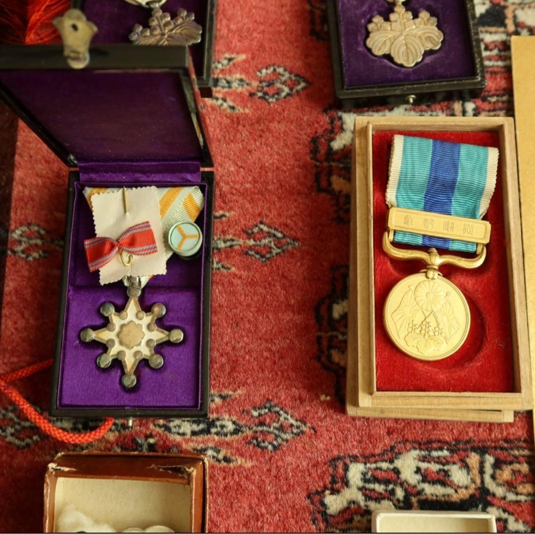 勲功章旧日本軍勲八等賞状 勲章 まとめて従軍記章 検) メダル 戦前